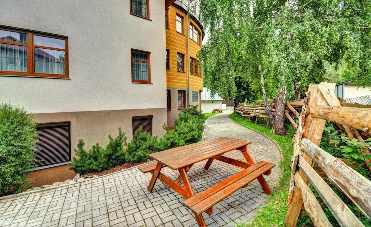 Apartman Modra Hvezda Rokytnice nad Jizerou Exterior foto